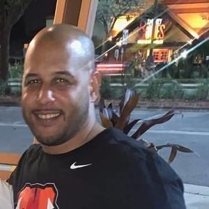 Meet your Posher, Dominic